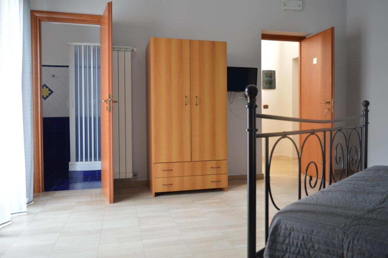 B&B Scalea Rooms Zewnętrze zdjęcie